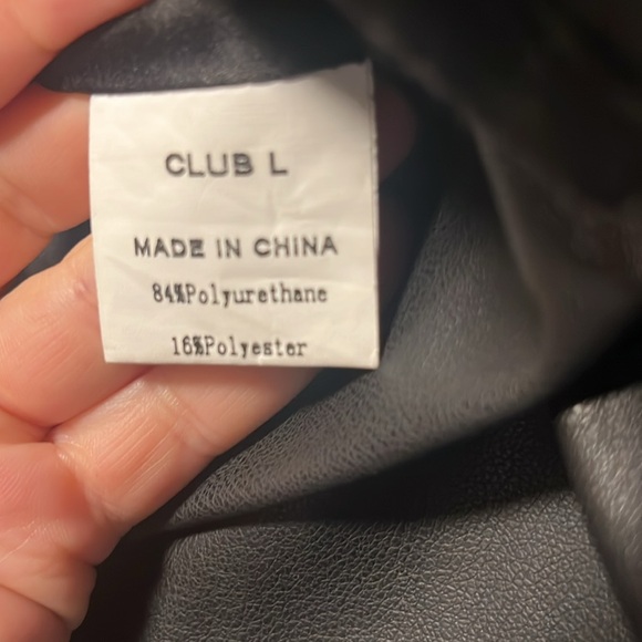 CLUB L LONDON (NWT) Leather Look Paperbag Shorts, Black, Size 8 (US), 12 (UK) - Picture 12 of 14